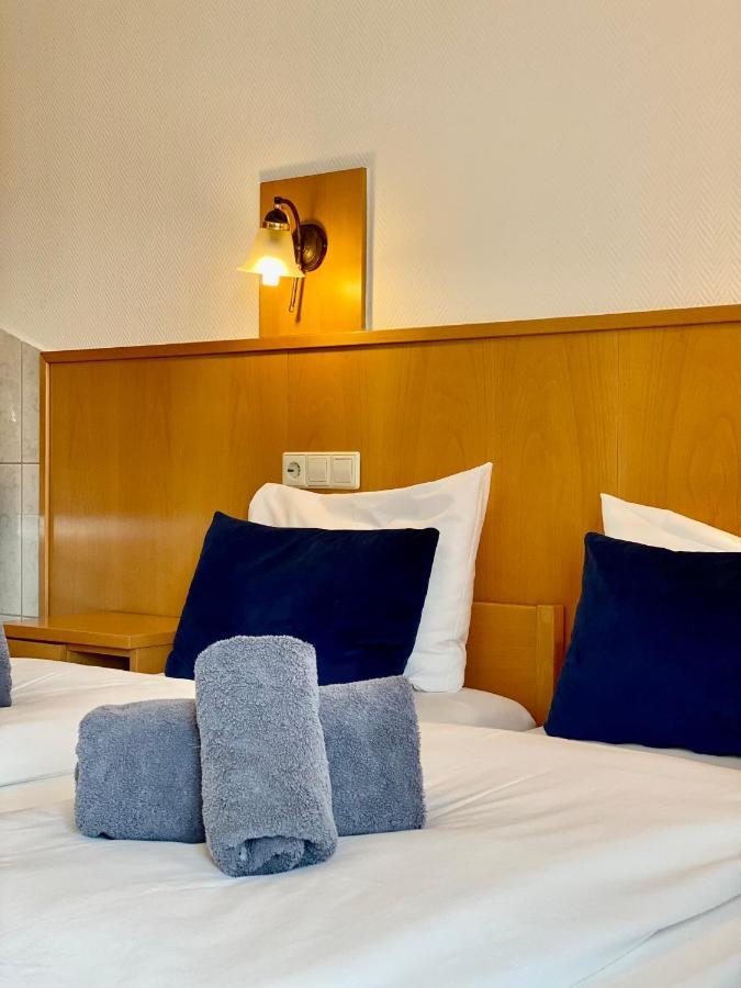 Hotel La Ferte Stuttgart Eksteriør billede