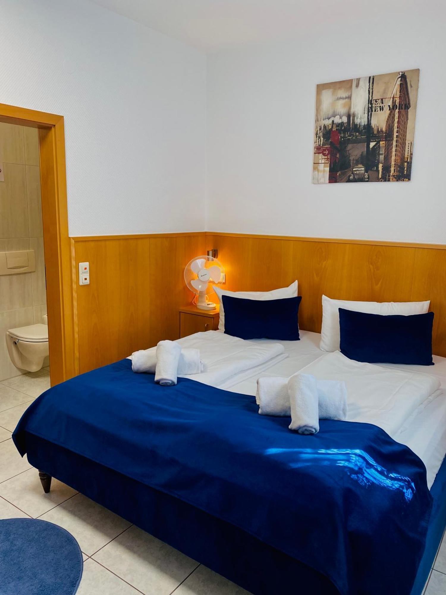 Hotel La Ferte Stuttgart Eksteriør billede